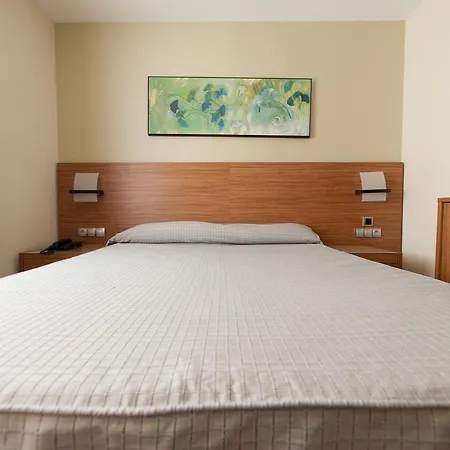 Restaurante Canzana Ξενοδοχείο 3*