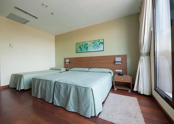 فندق Restaurante Canzana بولا دي لافيانا